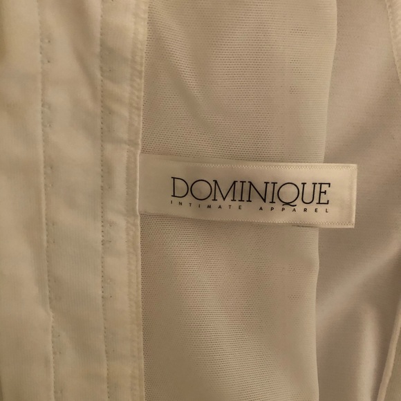 Davidβs Bridal Corset - Picture 3 of 4